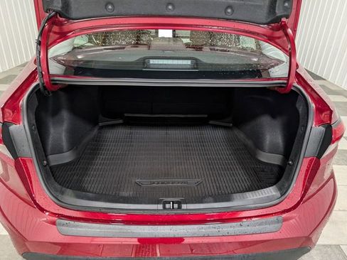 Used 2025 Toyota Corolla LE image 23