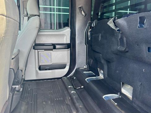 Used 2018 Ford F250 XL w/ Power Equipment Group AWD/4WD image 15