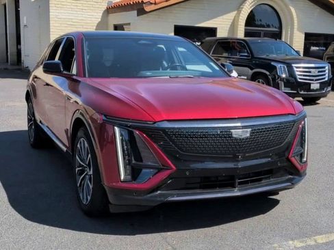 Certified 2024 Cadillac Lyriq Sport w/ LPO, Floor Liner Package RWD image 4