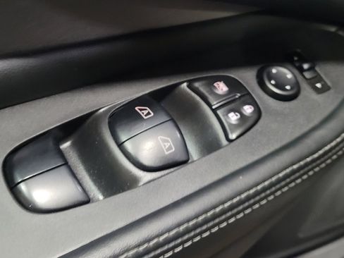 Used 2019 Nissan Murano S AWD/4WD image 27