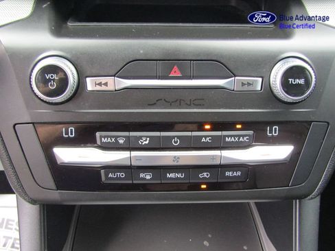 Certified 2020 Ford Explorer XLT w/ Equipment Group 202A AWD/4WD image 20