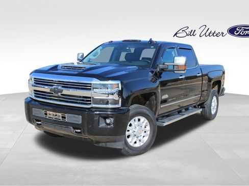 Used 2017 Chevrolet Silverado 2500 High Country w/ Duramax Plus Package image 1
