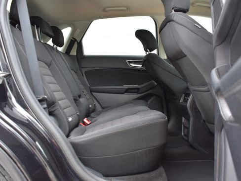 Used 2019 Ford Edge SEL FWD image 45