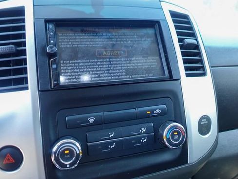 Used 2018 Nissan Frontier SV RWD image 19