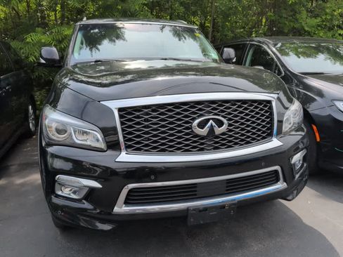 Used 2017 INFINITI QX80 4WD image 2