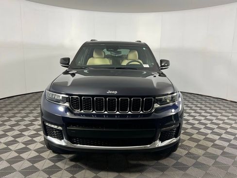 Used 2023 Jeep Grand Cherokee L Limited image 7