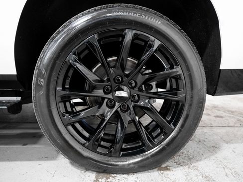 Used 2022 Cadillac Escalade ESV Sport Platinum w/ LPO, ONYX Package AWD/4WD image 44
