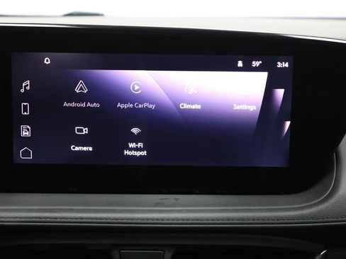 Used 2025 Buick Encore GX Avenir w/ Avenir Technology Package AWD/4WD image 5