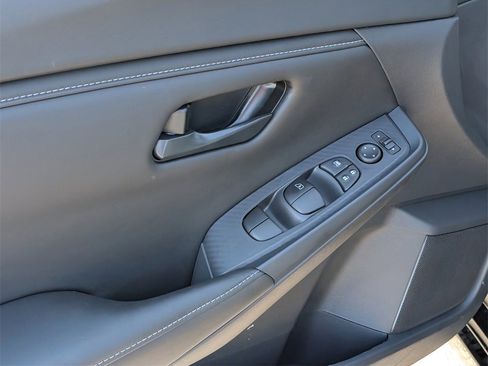 New 2025 Nissan Sentra S image 16