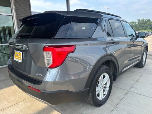 Certified 2024 Ford Explorer XLT w/ Equipment Group 202A AWD/4WD image 8