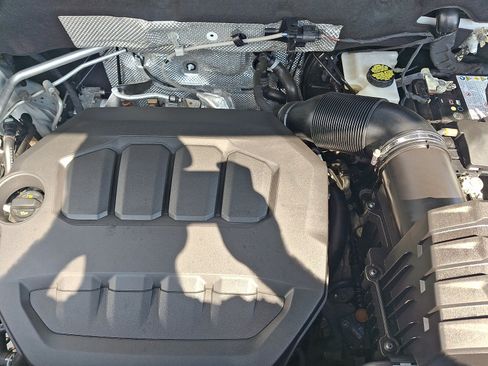 Used 2024 Volkswagen Atlas SE w/ Panoramic Sunroof Package AWD/4WD image 27
