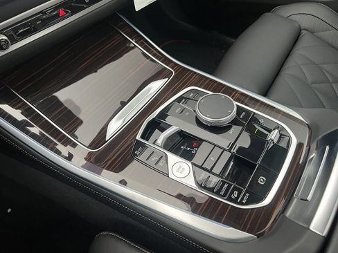 New 2026 BMW X5 xDrive50e w/ M Sport Package image 27