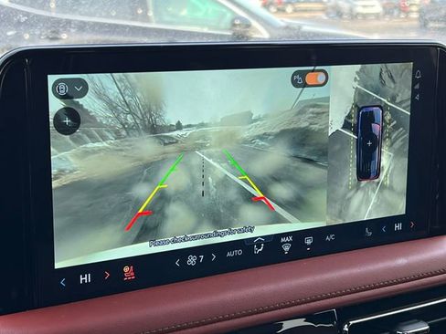 Used 2025 Lincoln Aviator Reserve w/ Equipment Group 201A image 35