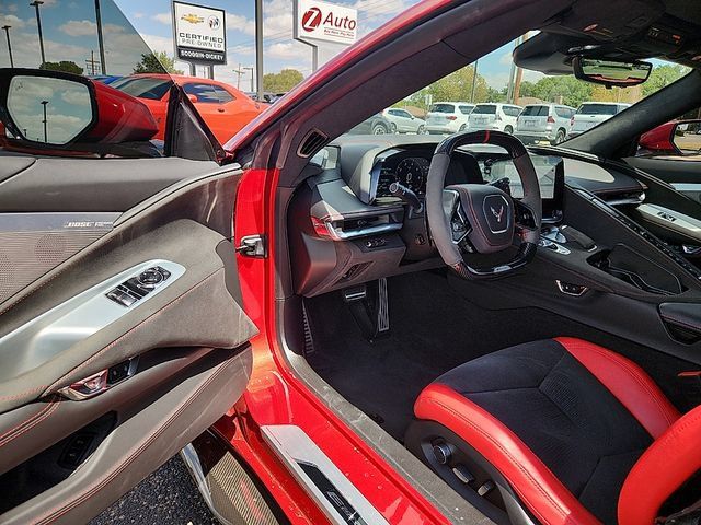 Used 2025 Chevrolet Corvette E-Ray AWD/4WD image 12