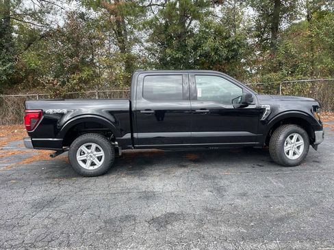 New 2025 Ford F150 XLT image 2