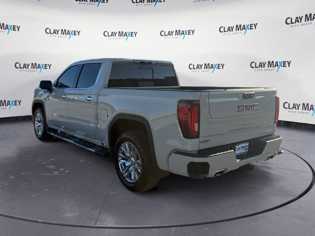 Used 2026 GMC Sierra 1500 Denali w/ Technology Package AWD/4WD image 3
