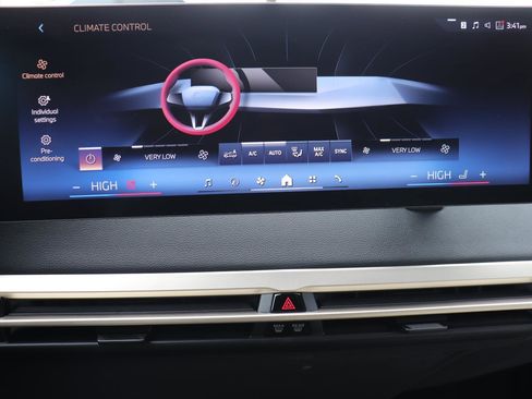 Certified 2026 BMW iX xDrive45 image 31