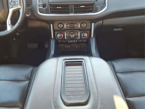 Used 2024 Chevrolet Tahoe LT image 11