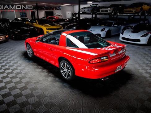 Used 2002 Chevrolet Camaro Z28 w/ SS Performance/Appearance Pkg RWD image 66