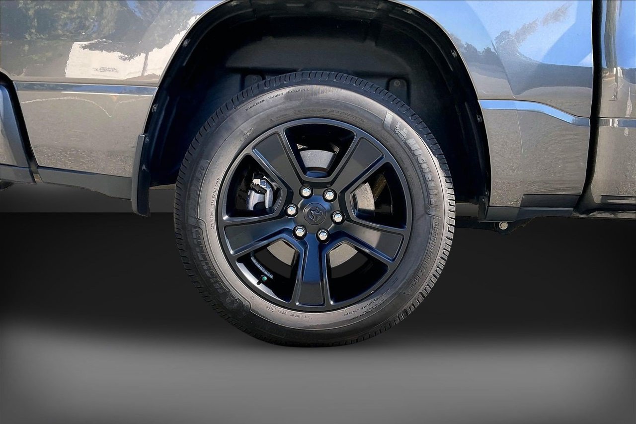 Certified 2022 RAM 1500 Big Horn RWD image 36