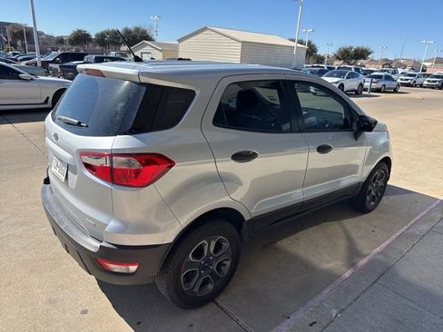 Used 2018 Ford EcoSport S image 4