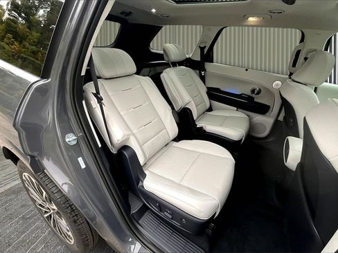 New 2026 Hyundai Palisade Calligraphy image 9