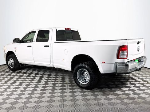 Used 2019 RAM 3500 Tradesman image 6