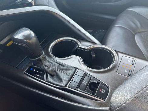 Used 2023 Toyota Camry XSE image 24