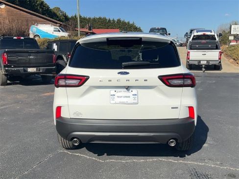 New 2025 Ford Escape ST-Line w/ Equipment Group 301A FWD image 5