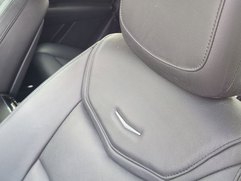 Used 2018 Cadillac XT5 Premium Luxury image 19