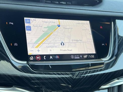 Certified 2023 Cadillac XT6 Premium Luxury AWD/4WD image 23
