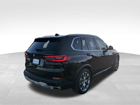 Used 2023 BMW X5 xDrive40i w/ Premium Package image 39
