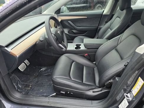 Used 2023 Tesla Model 3 Performance image 18