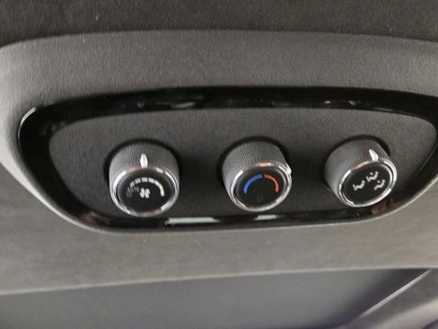 Used 2021 Dodge Durango Citadel w/ Premium Entertainment Group image 30