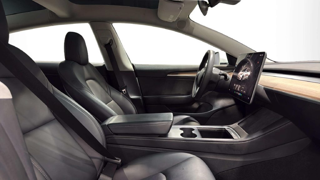 Used 2023 Tesla Model 3 Standard Range RWD image 12