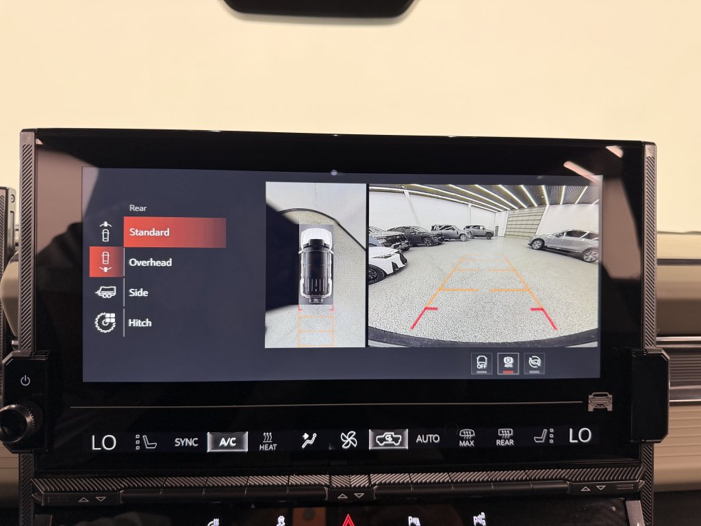 Used 2026 GMC Hummer EV SUV AWD/4WD image 24