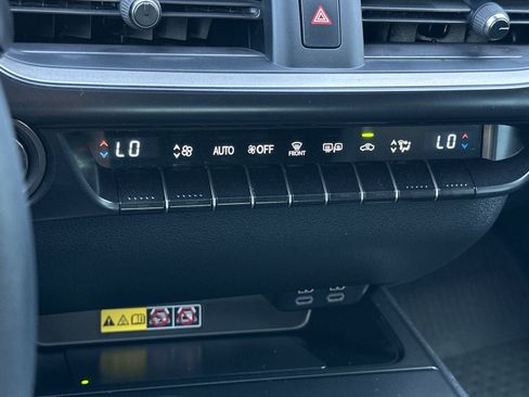 Certified 2025 Lexus UX 300h FWD w/ Accessory Package (Z2) image 20