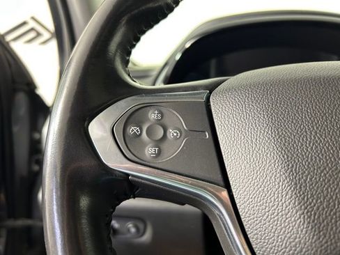 Used 2018 Chevrolet Traverse LT image 27