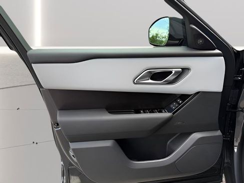 New 2026 Land Rover Range Rover Velar Dynamic SE image 55