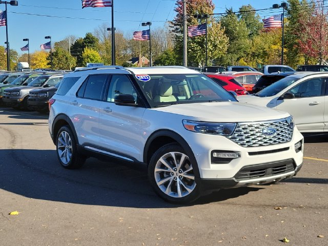 Certified 2023 Ford Explorer Platinum w/ Technology Package AWD/4WD image 1