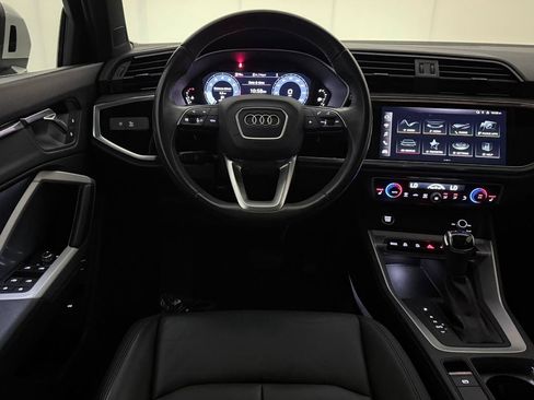 Used 2023 Audi Q3 2.0T Premium w/ Convenience Package AWD/4WD image 31