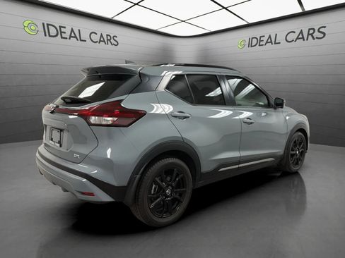 Used 2021 Nissan Kicks SR FWD image 5