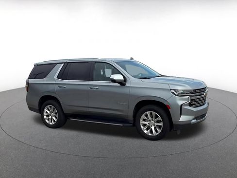 Used 2023 Chevrolet Tahoe Premier AWD/4WD image 2