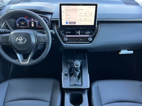 New 2026 Toyota Corolla Cross XLE image 4