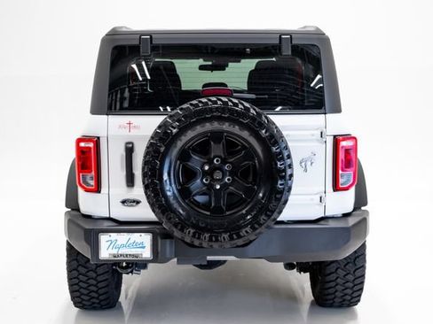 Used 2025 Ford Bronco 4-Door AWD/4WD image 30
