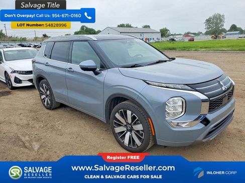 Used 2025 Mitsubishi Outlander SEL FWD image 5