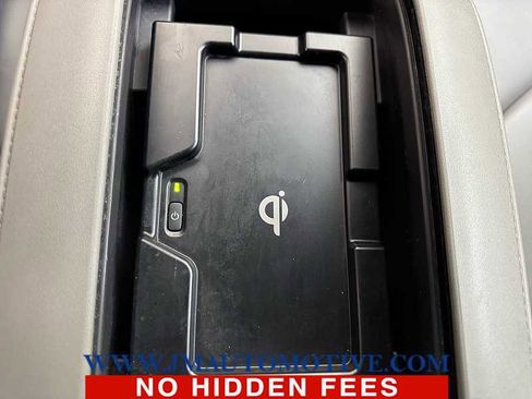 Used 2022 Toyota Highlander XLE image 42