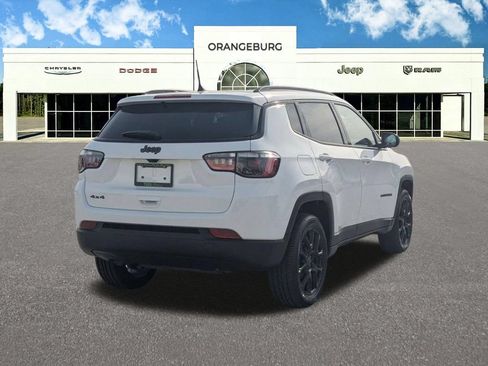 New 2026 Jeep Compass Latitude AWD/4WD image 8
