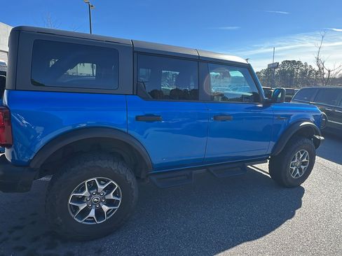 Used 2023 Ford Bronco Black Diamond image 8