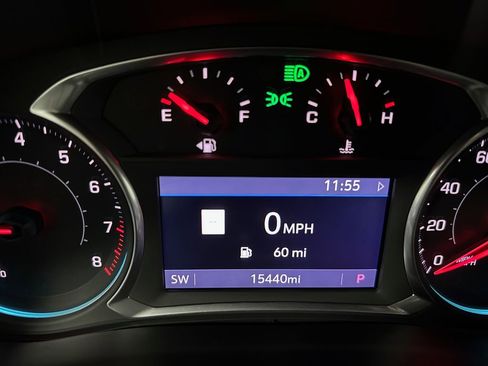 Used 2020 Chevrolet Traverse Premier AWD/4WD image 28